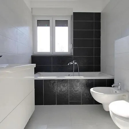 Mirna With Heated Pool & Whirlpool, Traditional Wine Bar, 150m From Sea Villa